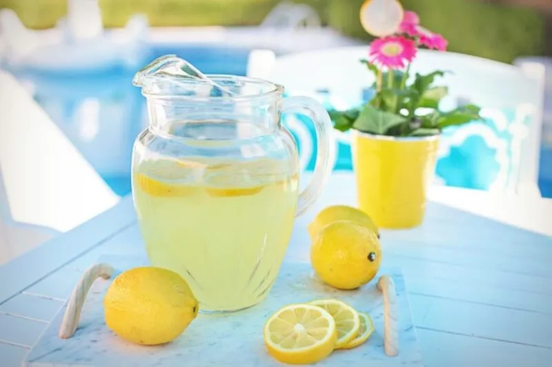 Jak zrobić lemoniadę?